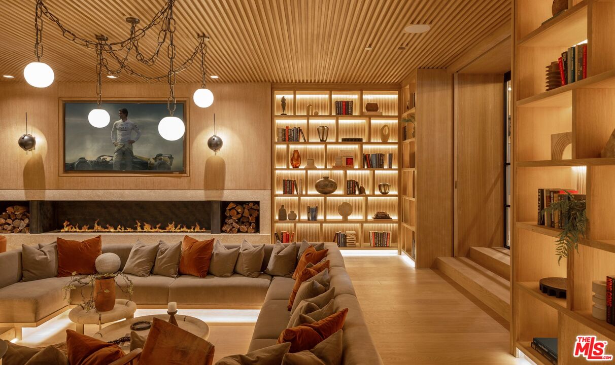 1039 Wallace Ridge Beverly Hills, CA 90210 - Photo 30 of 56 a living room with furniture