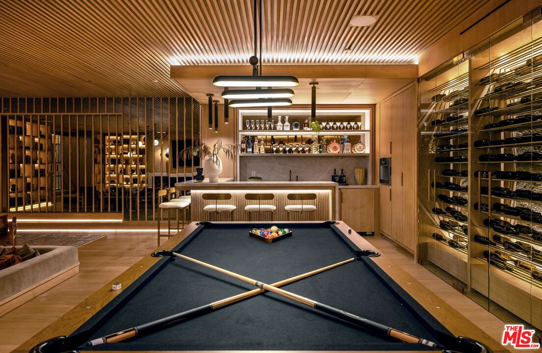 1039 Wallace Ridge Beverly Hills, CA 90210 - Photo 34 of 56 a room with gym equipment