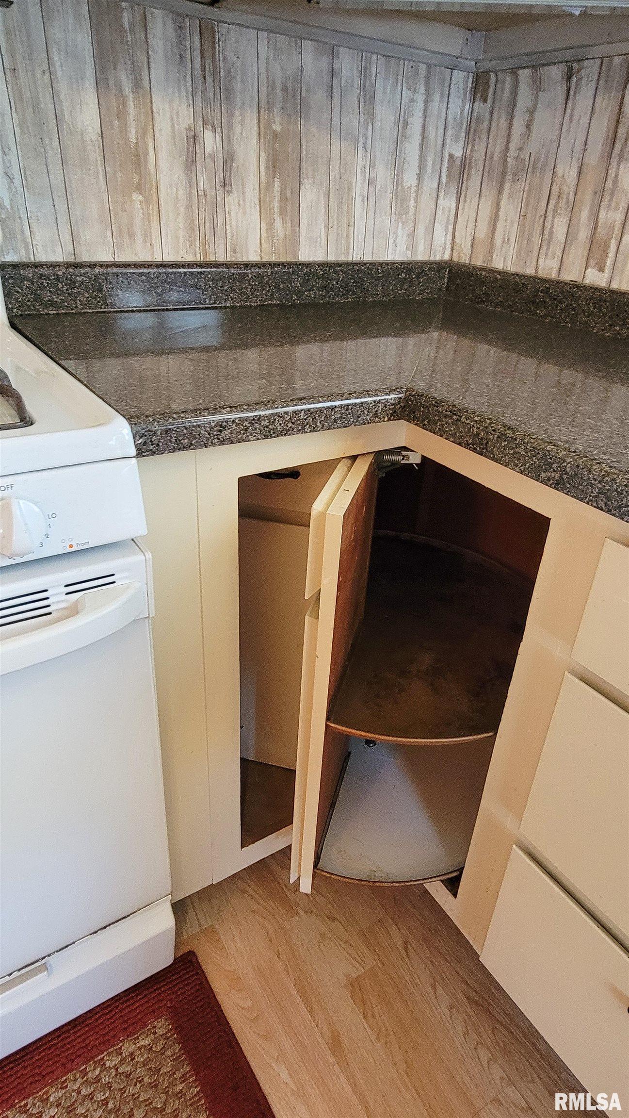 1007 Rider Street Flora, IL 62839 - Photo 17 of 73 Gallery Image 17
