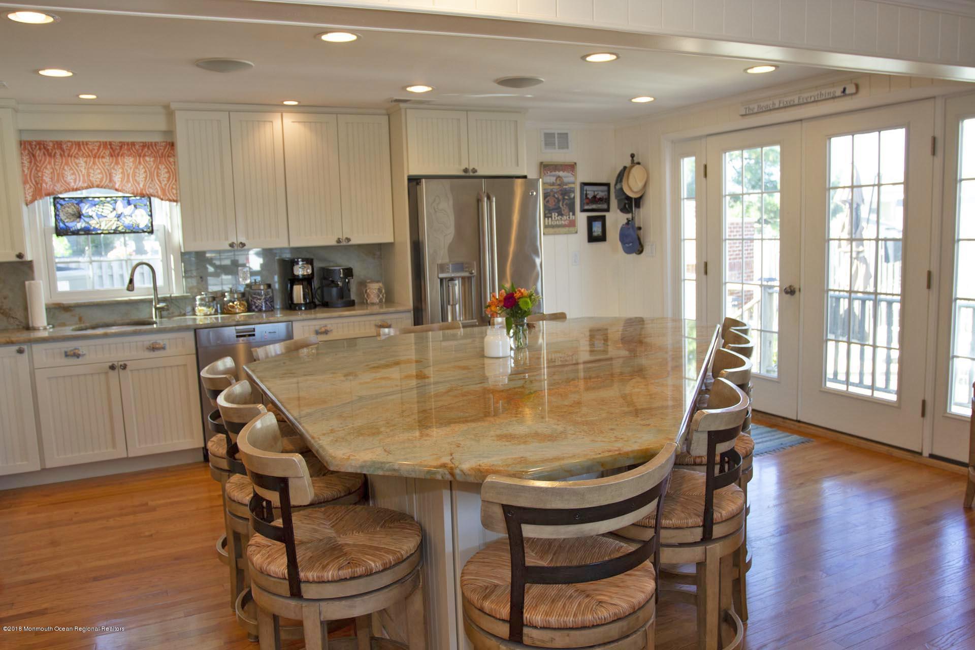 52 Fishermans Road Lavallette, NJ 08735 - Photo 8 of 74 05