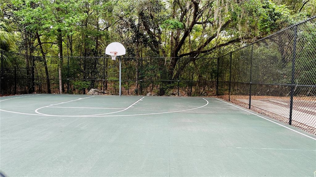 1885 Southwest 65th Drive Gainesville, FL 32607 - Photo 16 of 18