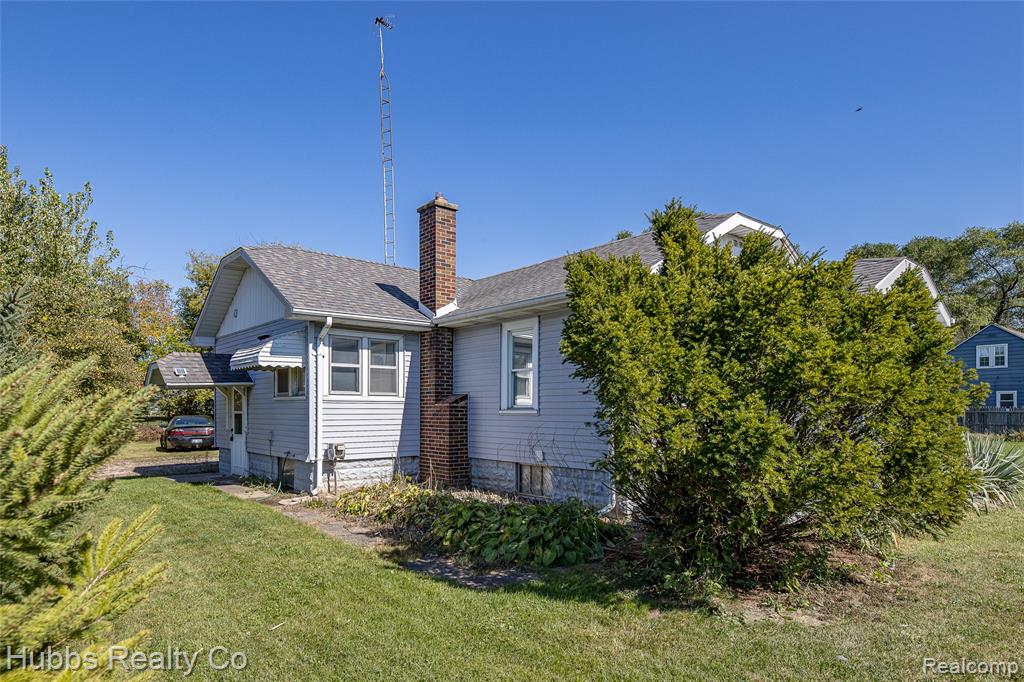 5305 Lapeer Road Burton, MI 48509 - Photo 5 of 59 Gallery Image 5
