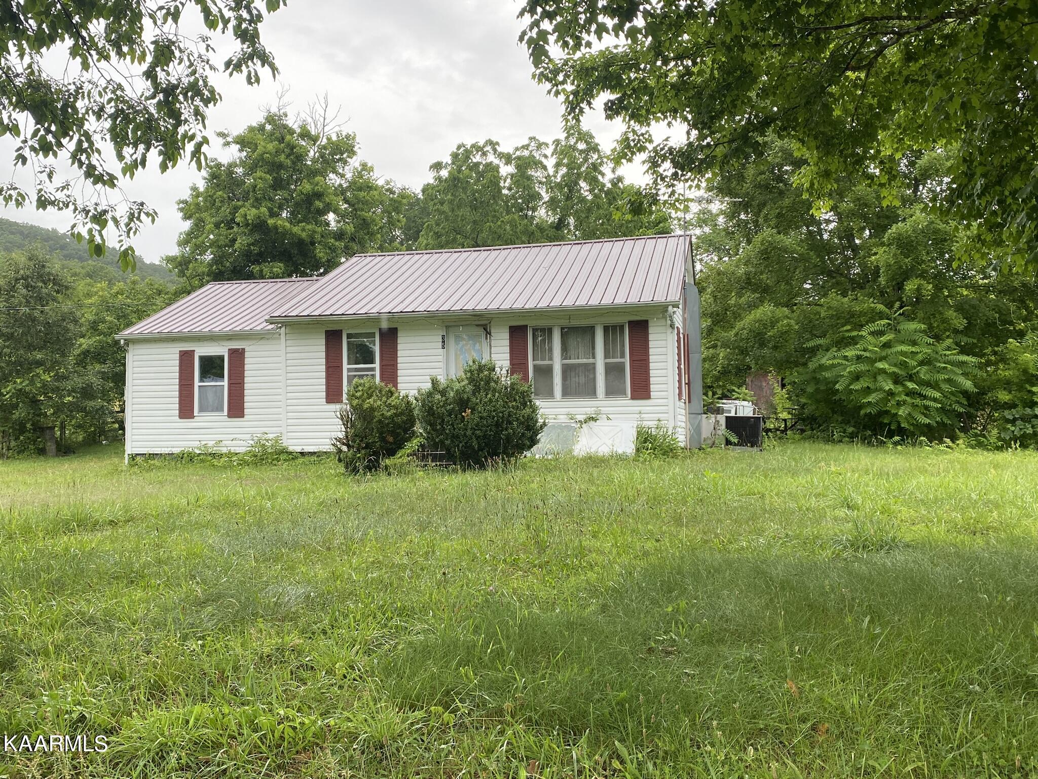 3528 Fulton Road Corryton, TN 37721 - Photo 3 of 18 97AB72DF-0395-42F5-A79A-9E0E9175BAD7