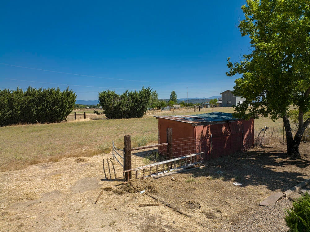 4691 Beagle Road White City, OR 97503 - Photo 60 of 67 60