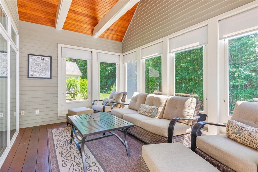 16 Bridlefield Lane Medfield, MA 02052 - Photo 17 of 35