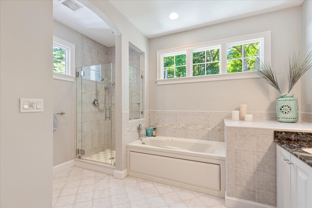 16 Bridlefield Lane Medfield, MA 02052 - Photo 21 of 35