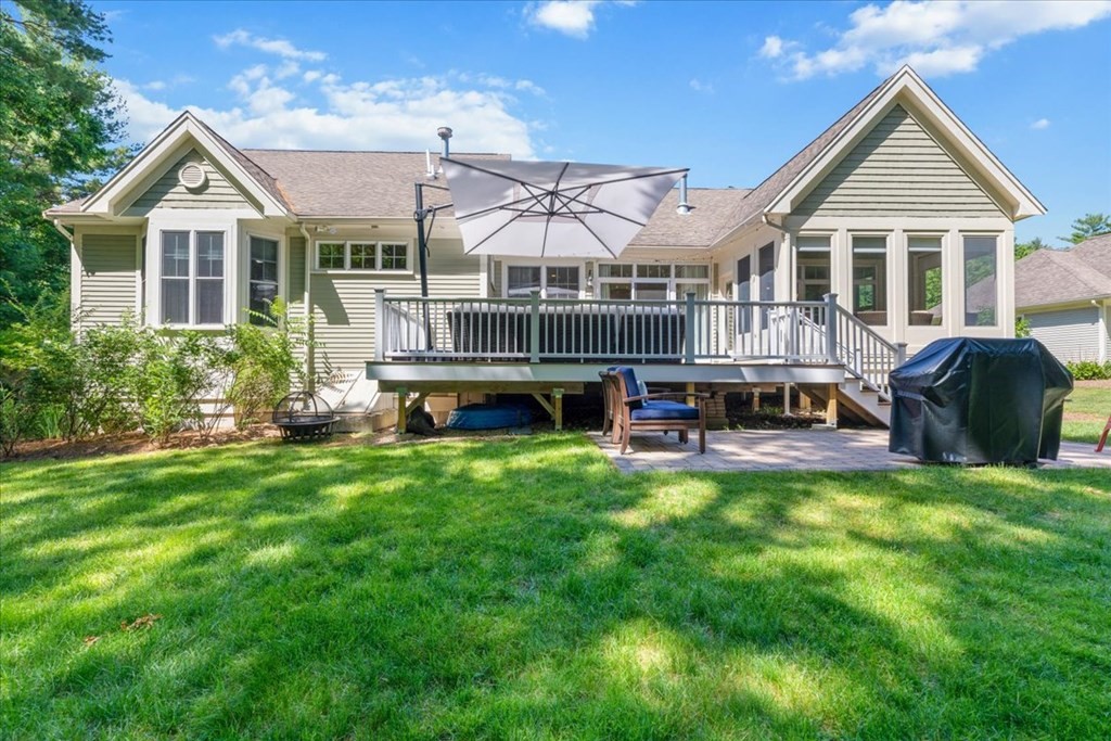 16 Bridlefield Lane Medfield, MA 02052 - Photo 33 of 35