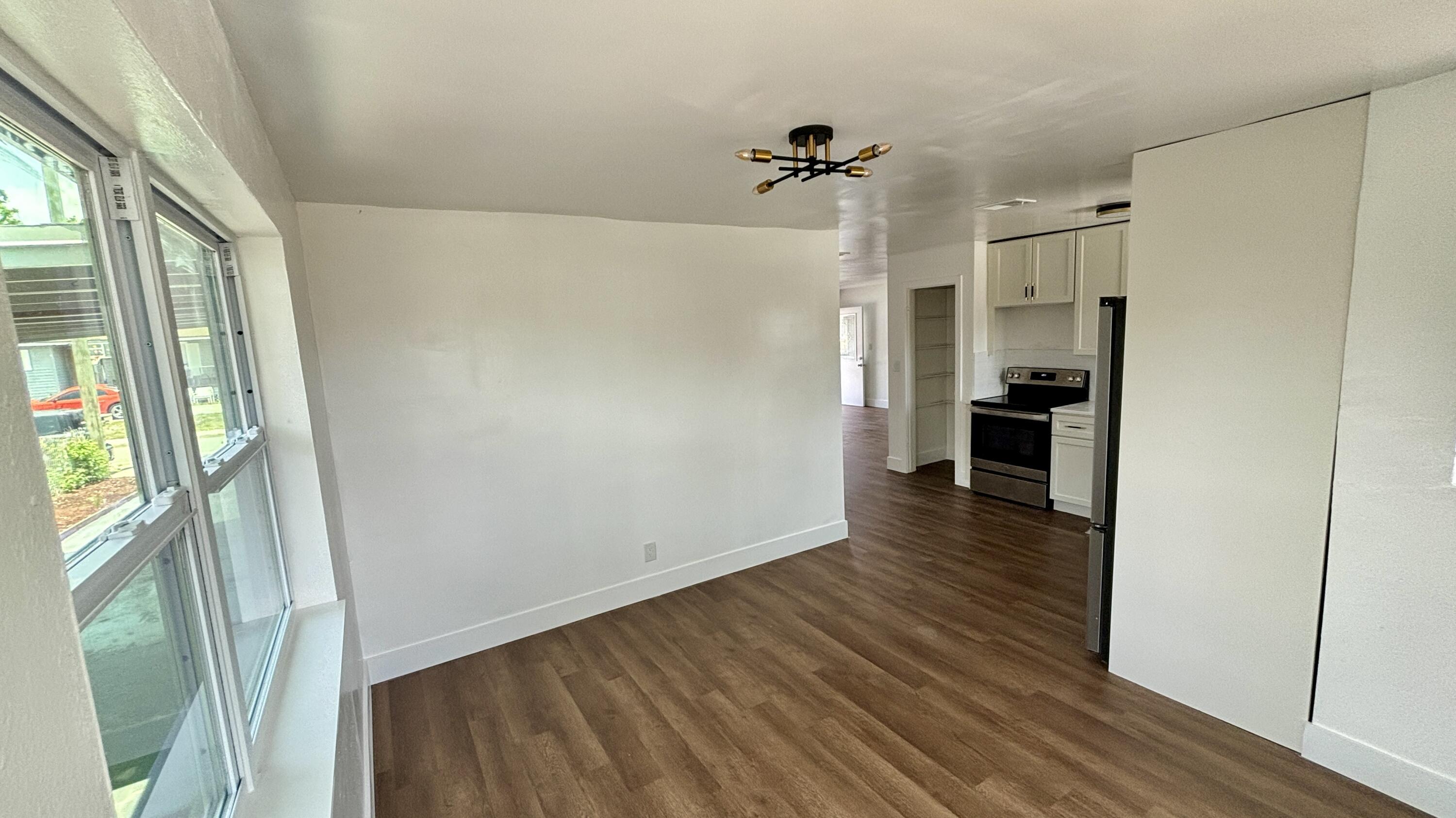 1237 West 25th Street Riviera Beach, FL 33404 - Photo 11 of 24 IMG_2269