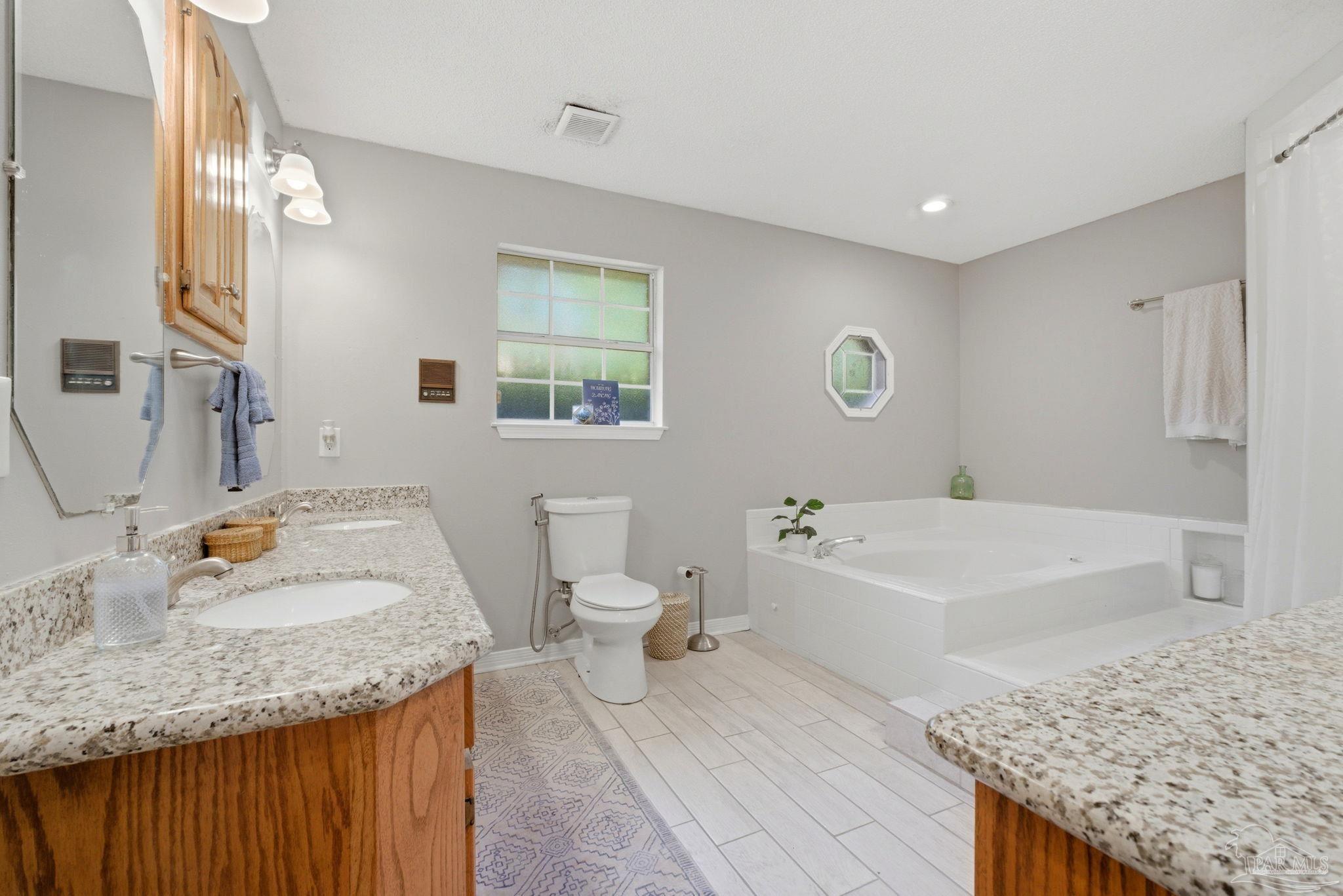 5481 Rowe Trail Pace, FL 32571 - Photo 13 of 57