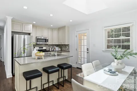 $525,000 | 827 Spruce Street, Charlotte, NC 28203