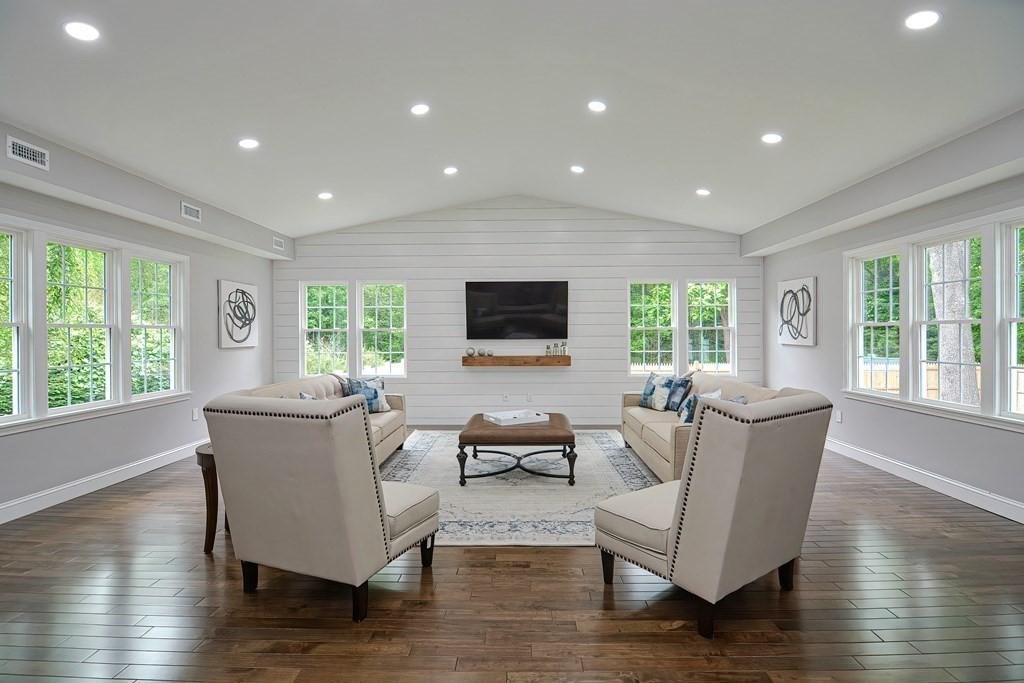 17 Merriam Road Framingham, MA 01701 - Photo 20 of 42 Gallery Image 20