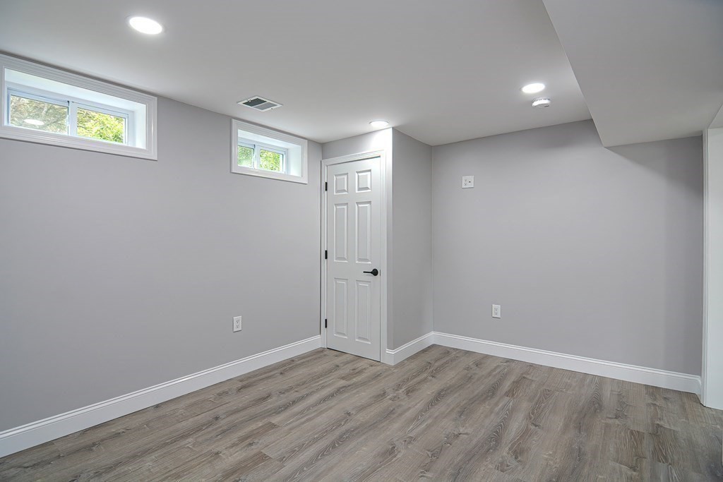 17 Merriam Road Framingham, MA 01701 - Photo 34 of 42 Gallery Image 34