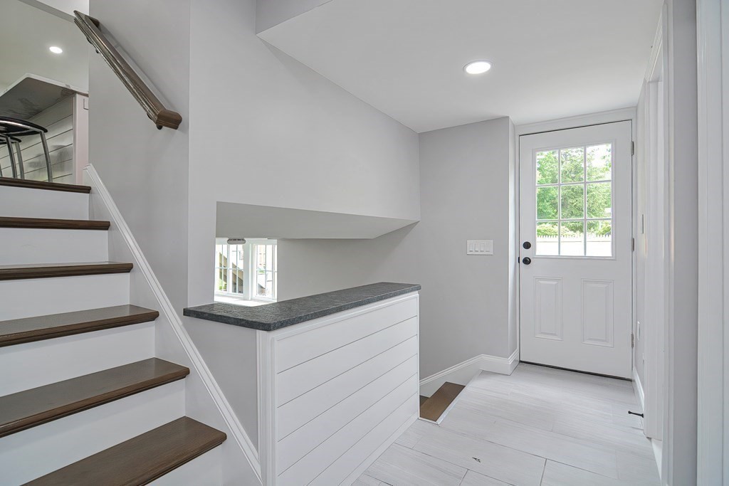 17 Merriam Road Framingham, MA 01701 - Photo 10 of 42 Gallery Image 10