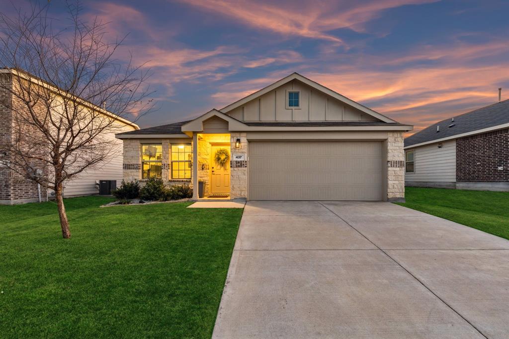 437 Frio Pass Trail Fort Worth, TX 76052 - Photo 3 of 28 a front view of house with yard