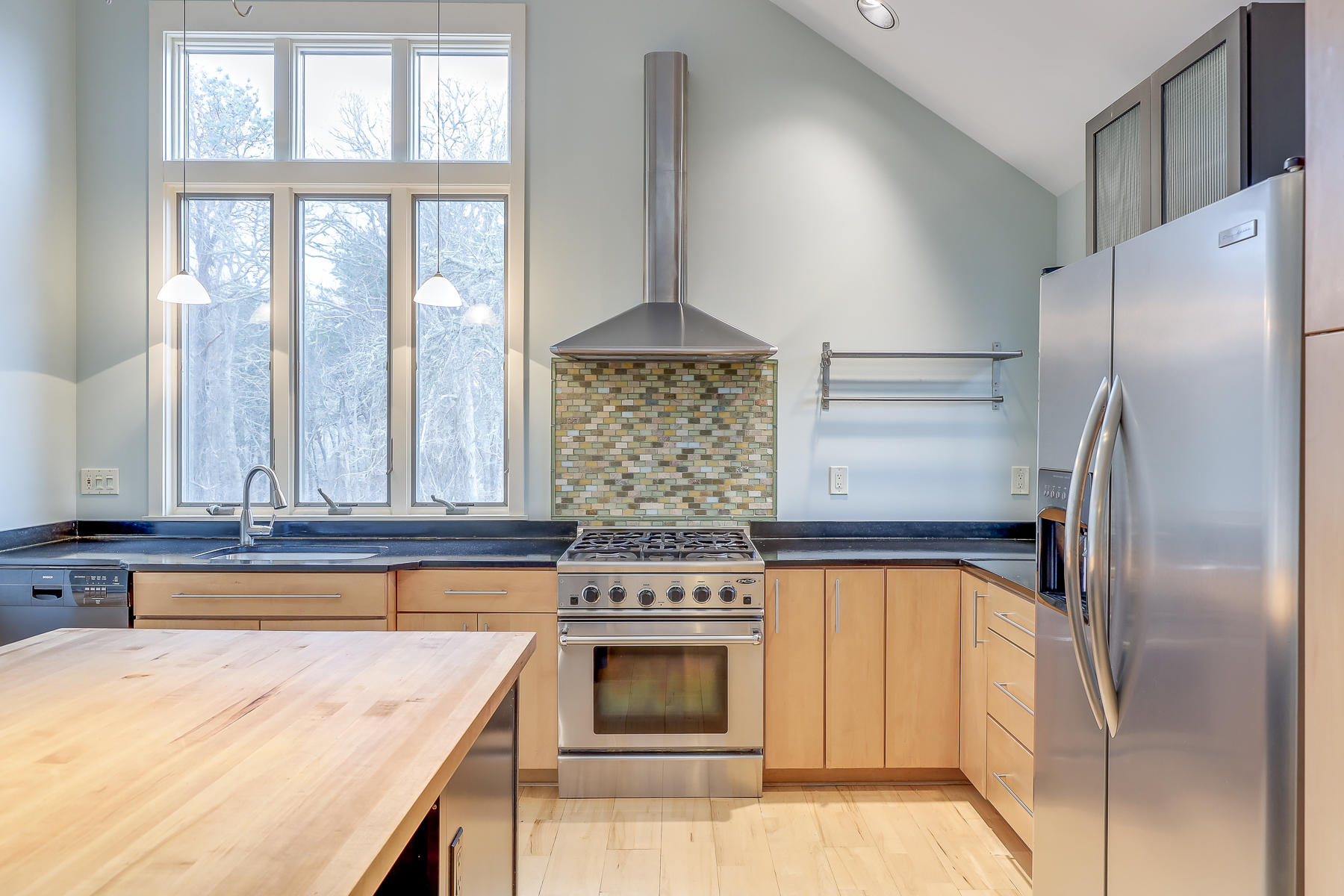 3 Bassett Woods Road Harwich, MA 02645 - Photo 11 of 40 Kitchen