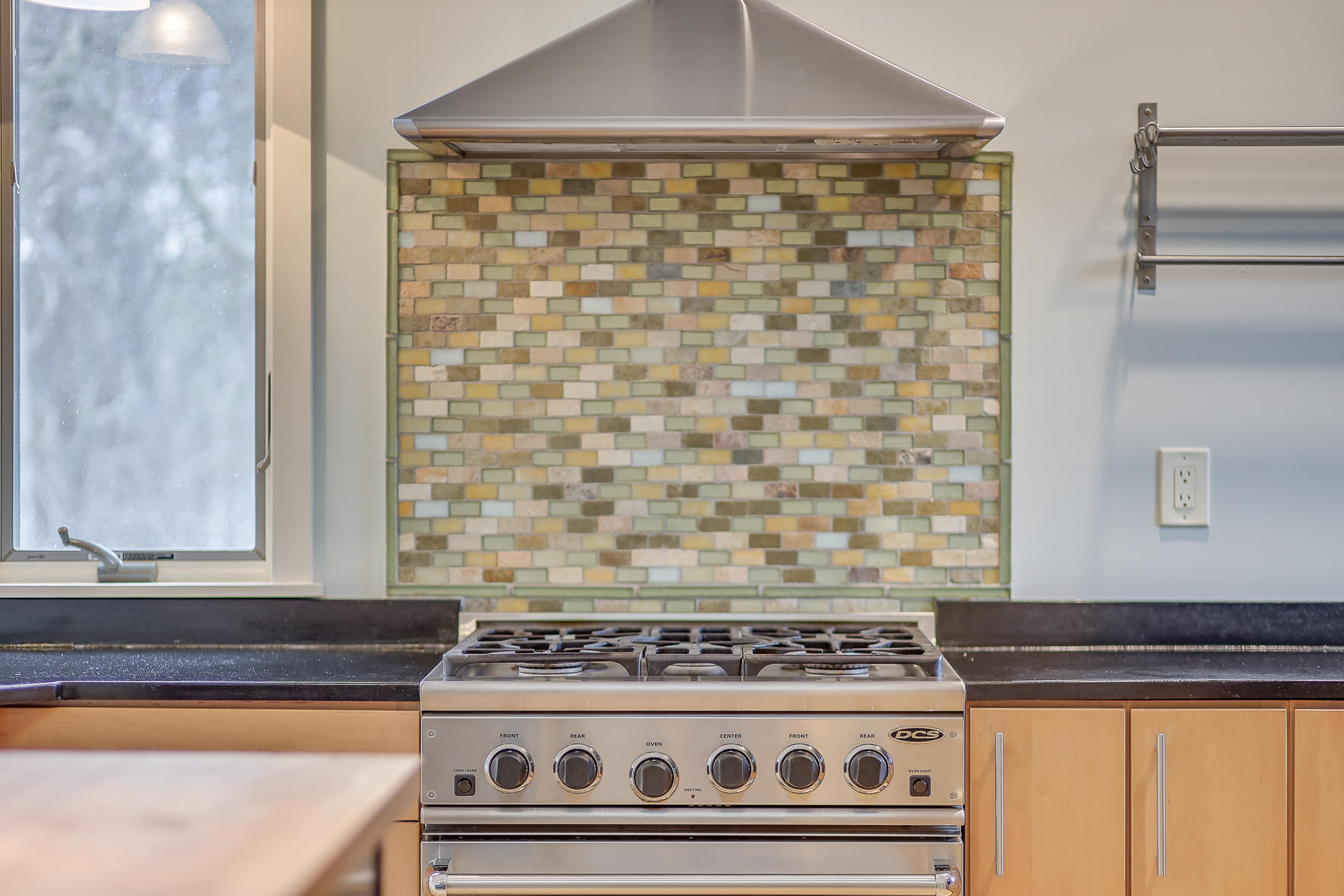 3 Bassett Woods Road Harwich, MA 02645 - Photo 12 of 40 Kitchen