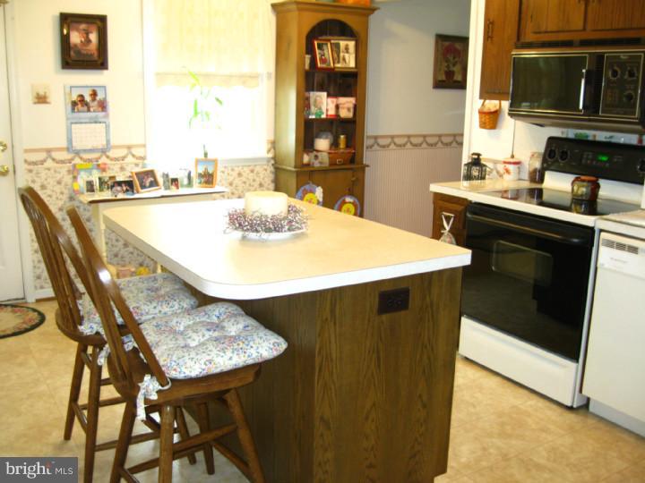 386 Auburn Road Avondale, PA 19311 - Photo 17 of 24 Gallery Image 17