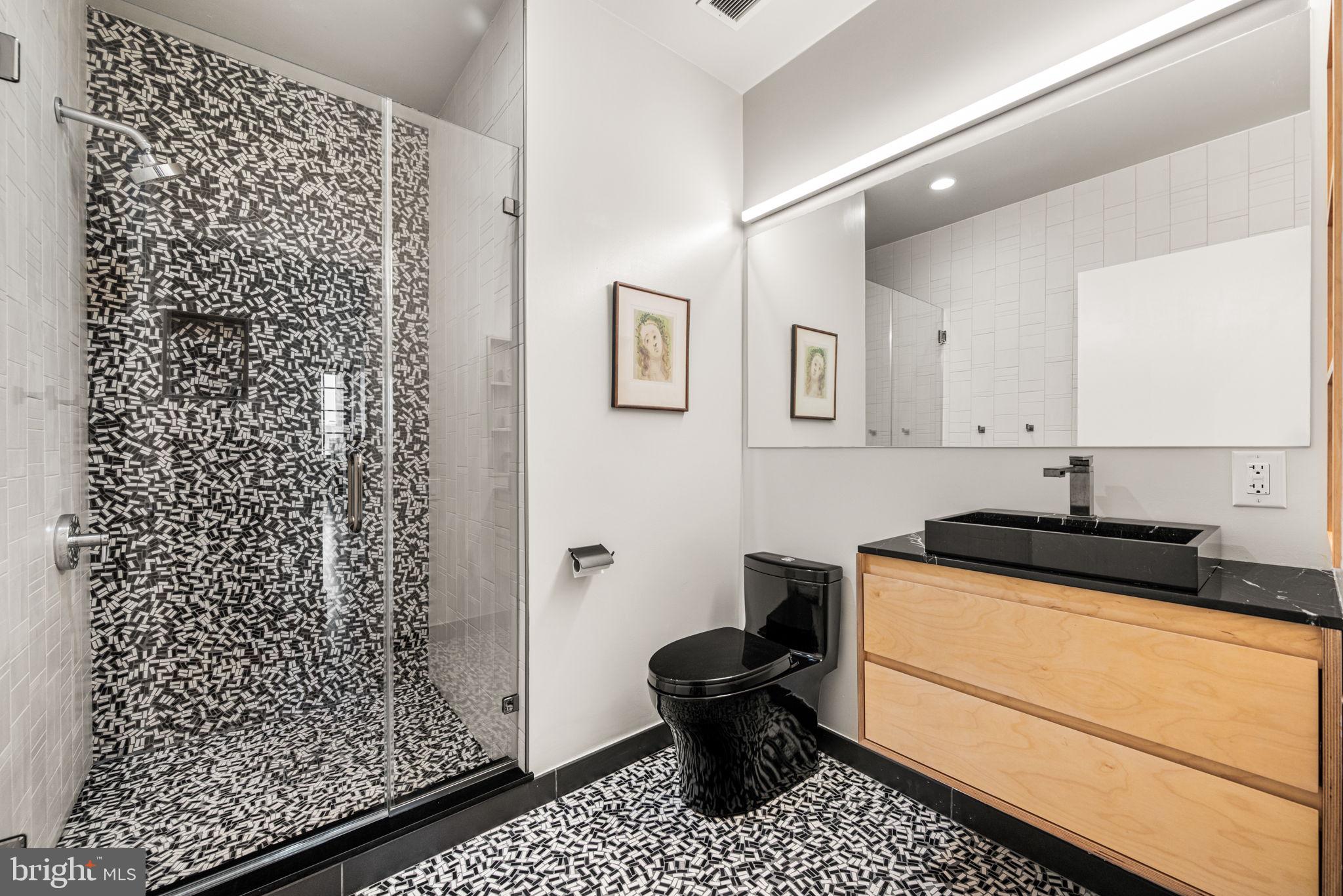 108 Arch Street, Unit 504 Philadelphia, PA 19106 - Photo 21 of 29