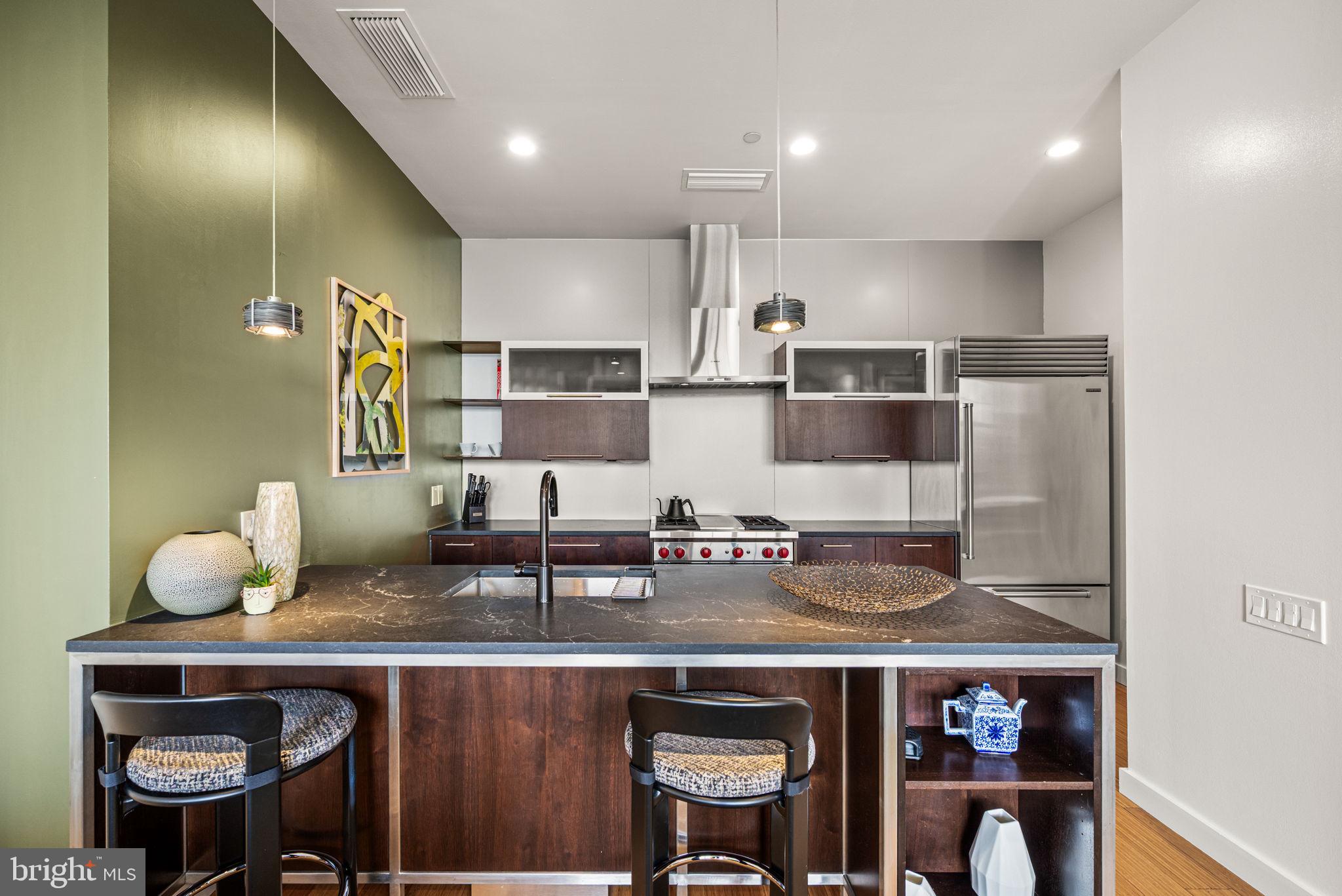 108 Arch Street, Unit 504 Philadelphia, PA 19106 - Photo 4 of 29