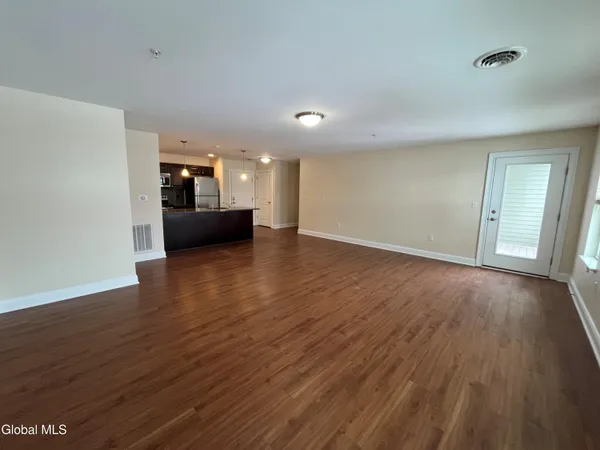 $2,131 | 74 Weibel Avenue, Unit 11HP203, Saratoga Springs, NY 12866