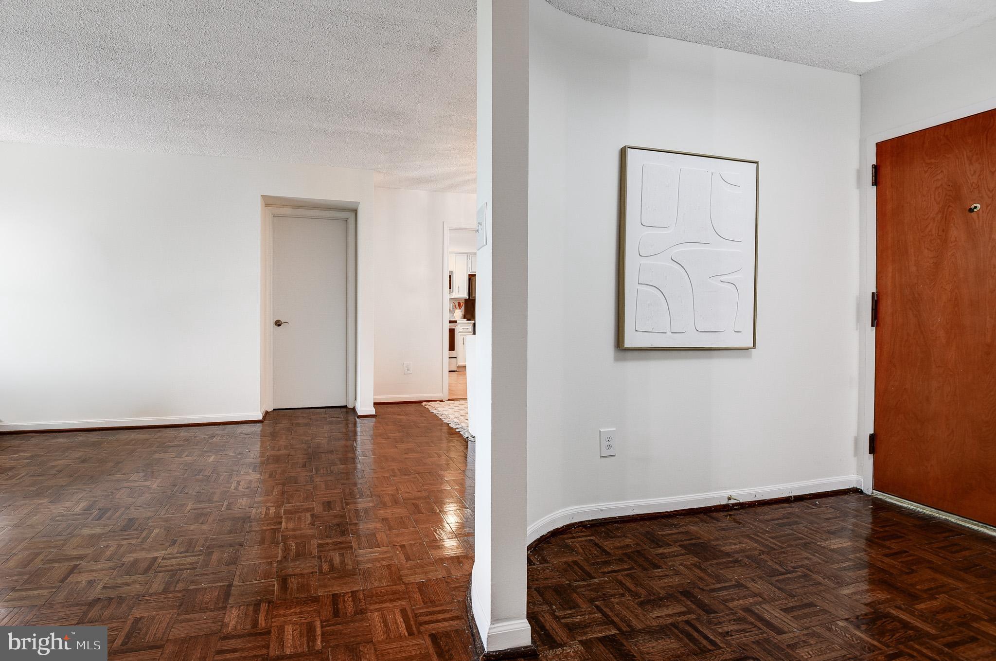 1101 South Arlington Ridge Road, Unit 208 Arlington, VA 22202 - Photo 23 of 39