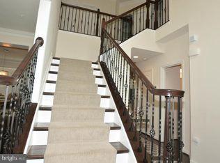 16706 Rolling Tree Road Accokeek, MD 20607 - Photo 2 of 24 Interior (General)