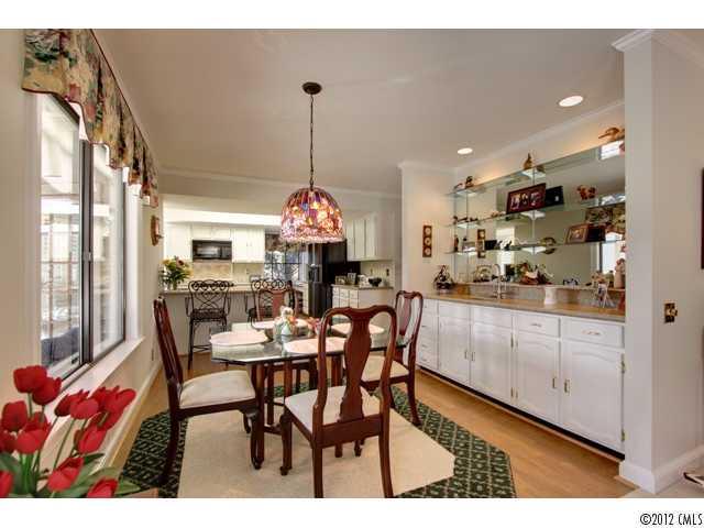 4209 Quail View Road Charlotte, NC 28226 - Photo 5 of 16 Gallery Image 5