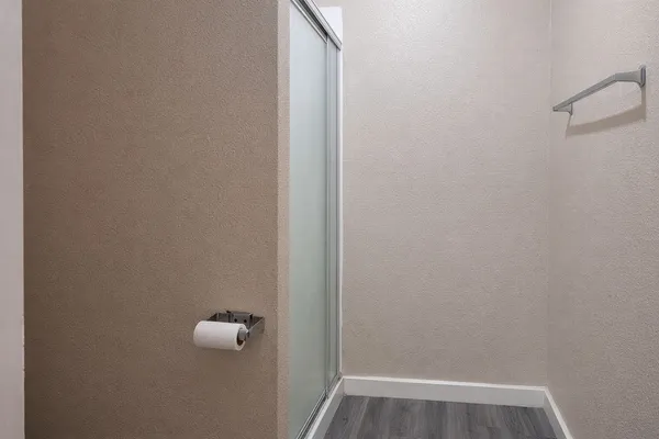 $850 | 6107 Williams Road, Unit E, Crosby, TX 77532