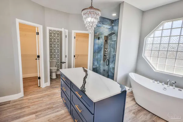 $595,000 | 7390 San Ramon Drive, Milton, FL 32583