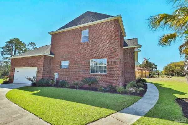 $595,000 | 7390 San Ramon Drive, Milton, FL 32583