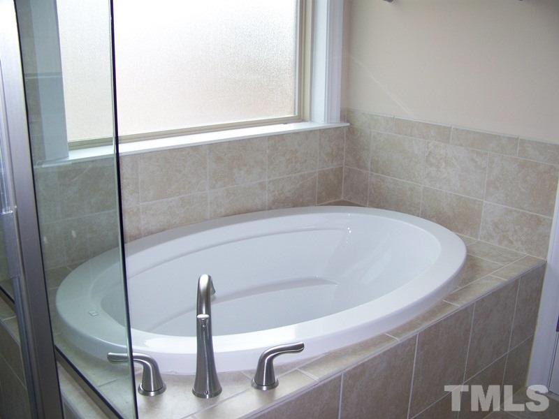 3581 South Beaver Lane Raleigh, NC 27604 - Photo 15 of 25 Gallery Image 15