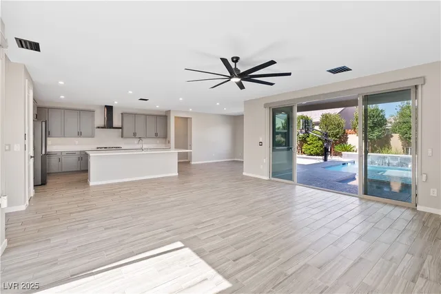 $905,000 | 9710 Hiking Avenue, Las Vegas, NV 89166