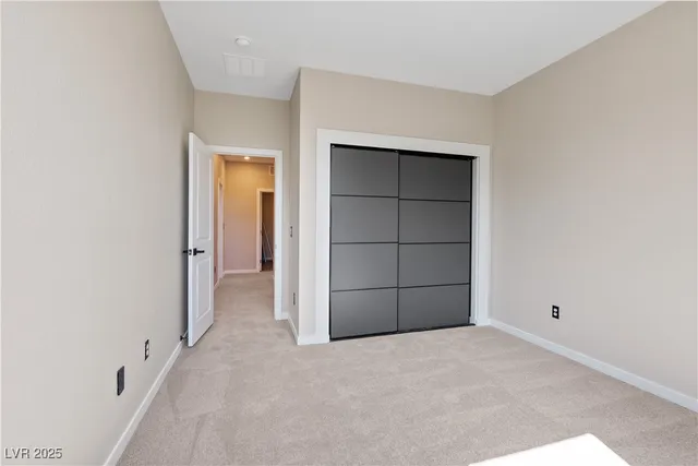 $905,000 | 9710 Hiking Avenue, Las Vegas, NV 89166