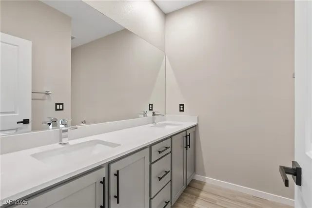 $905,000 | 9710 Hiking Avenue, Las Vegas, NV 89166