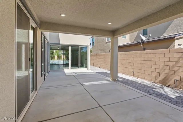 $905,000 | 9710 Hiking Avenue, Las Vegas, NV 89166