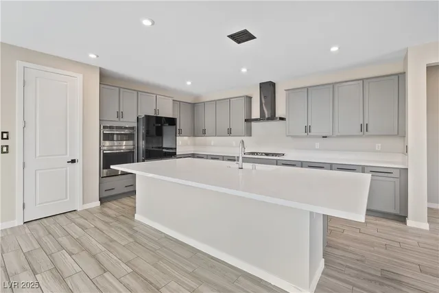 $905,000 | 9710 Hiking Avenue, Las Vegas, NV 89166