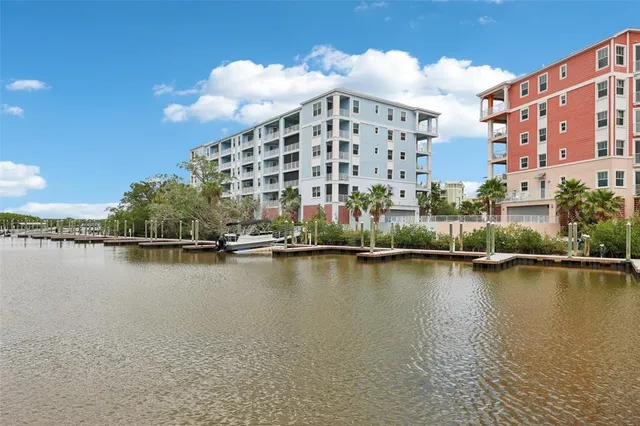 $625,000 | 7 Riverwalk Drive, Unit 207, New Smyrna Beach, FL 32169