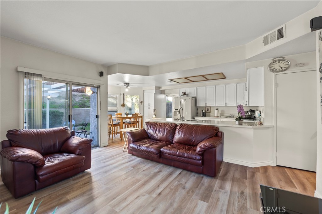 10742 Mendoza Road Moreno Valley, CA 92557 - Photo 13 of 39