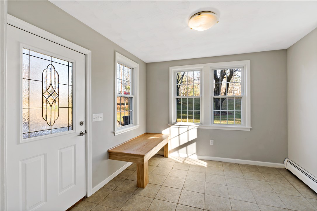 1268 Main Street Coventry, RI 02816 - Photo 15 of 33 MUDROOM