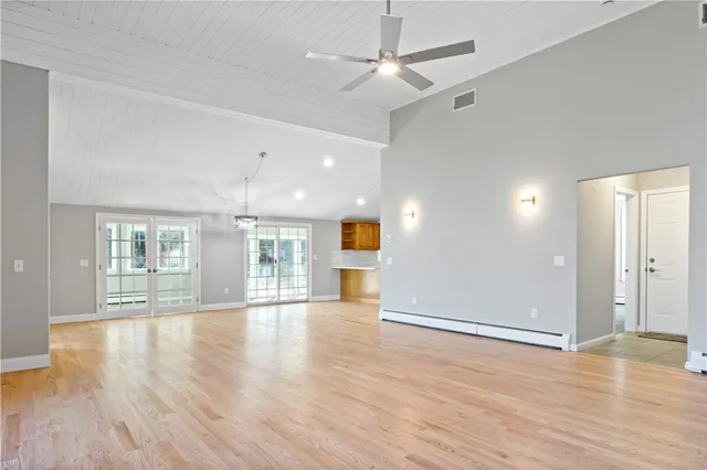 $599,000 | 1268 Main Street, Coventry, RI 02816