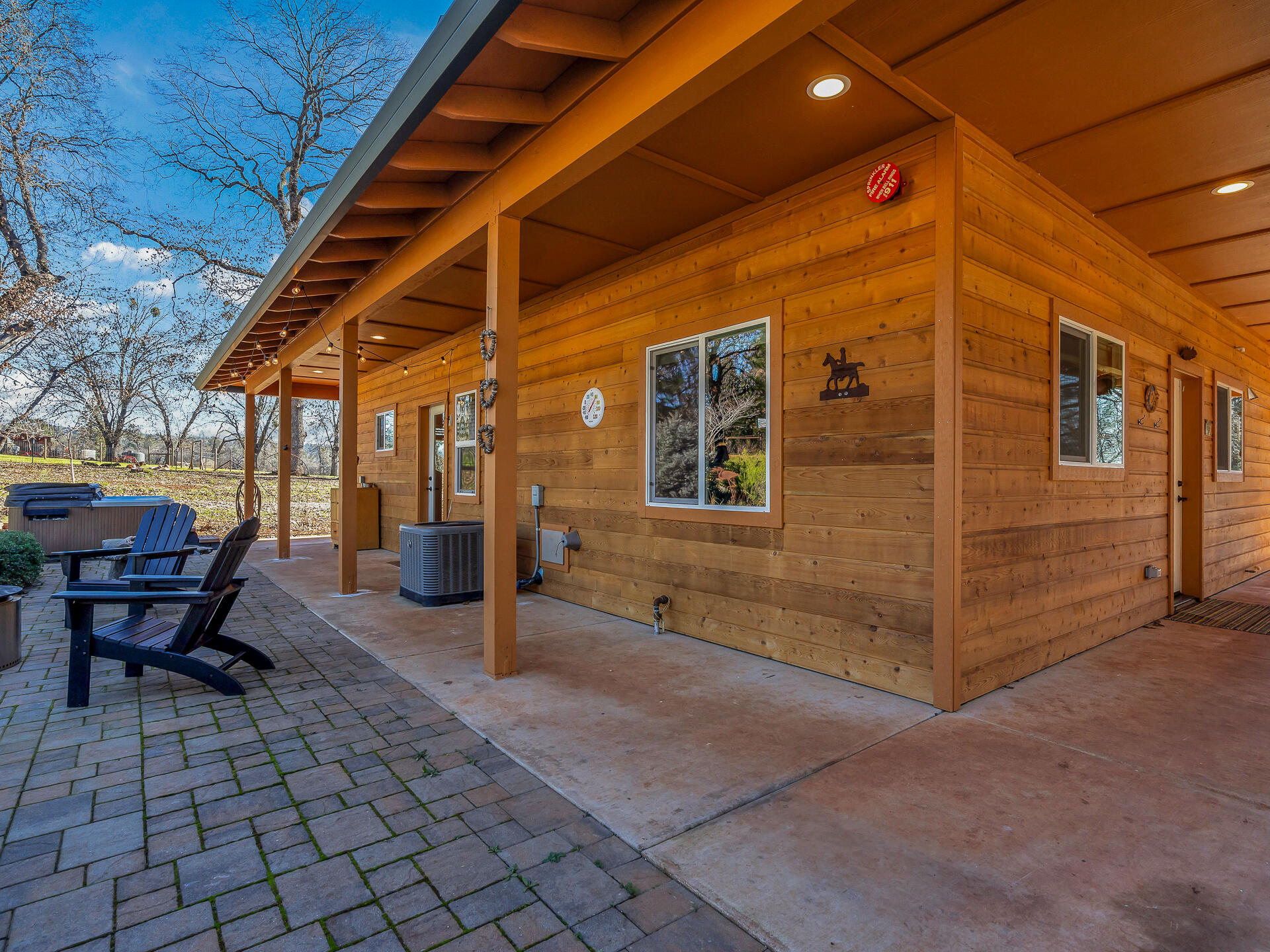 13575 English Way Oak Run, CA 96069 - Photo 4 of 56 Wrap Around