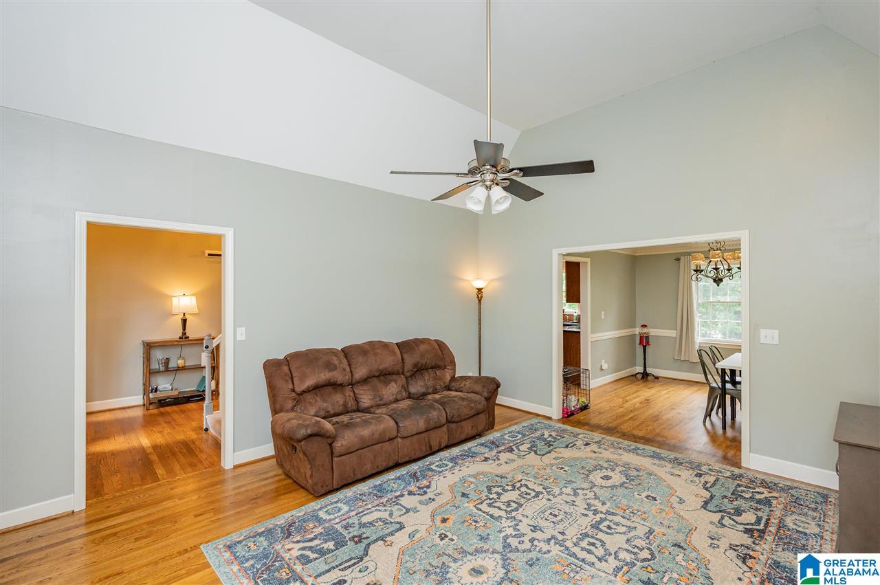 421 Russet Hl Road Birmingham, AL 35244 - Photo 6 of 47