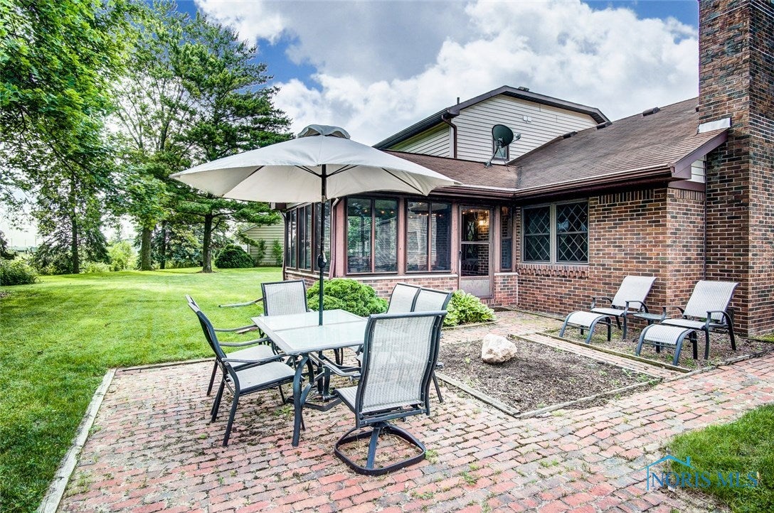 115 Mallard Road Perrysburg, OH 43551 - Photo 3 of 33 Gallery Image 3