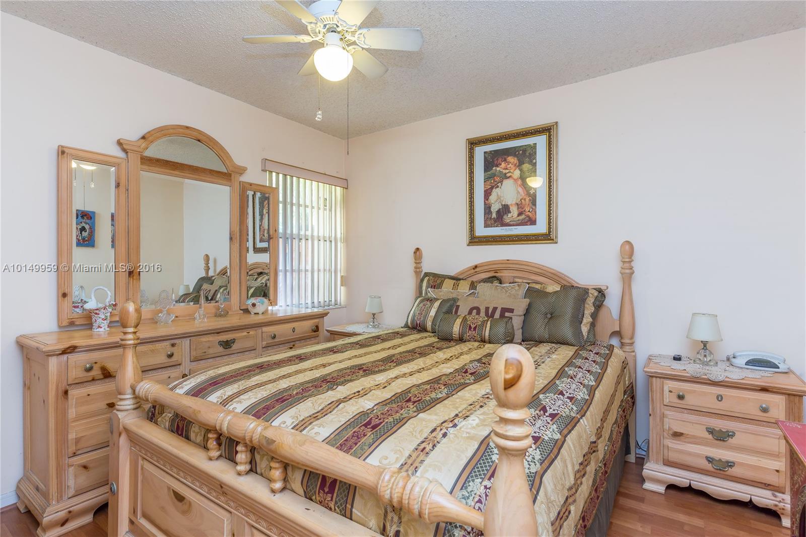 9349 Southwest 154th Avenue Miami, FL 33196 - Photo 12 of 19