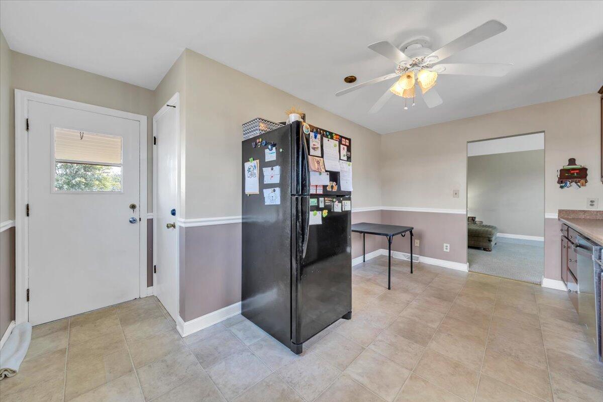 5531 Littleton Road Roanoke, VA 24012 - Photo 8 of 44 13-MIB05952