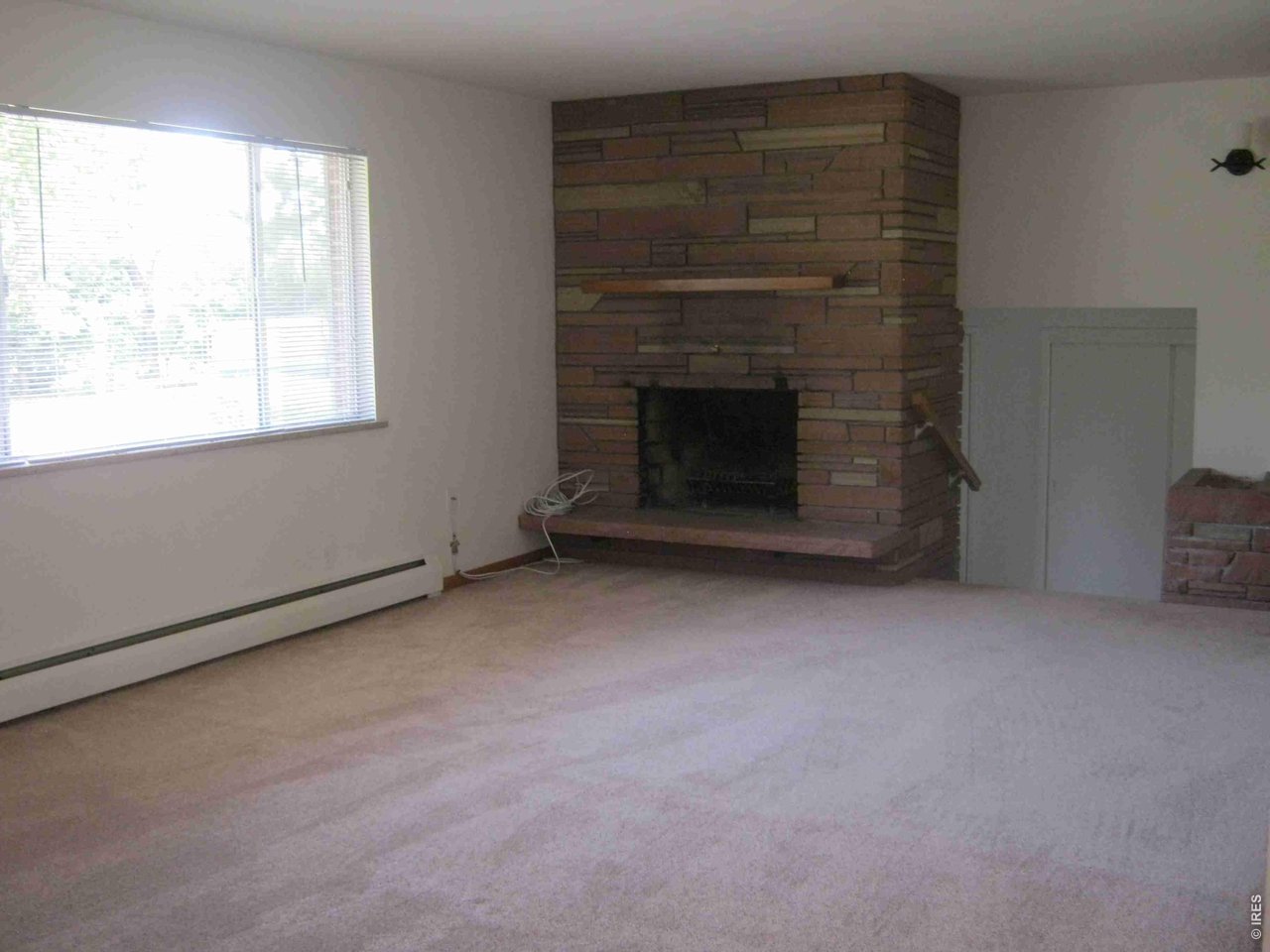 3990 Pleasant Ridge Road Boulder, CO 80301 - Photo 32 of 40 Seller provided - interior when property was vacant