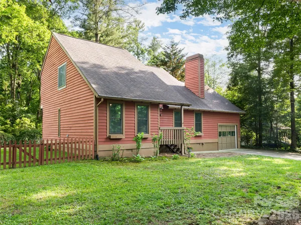 $415,000 | 1 Oak Leaf Drive, Fletcher, NC 28732