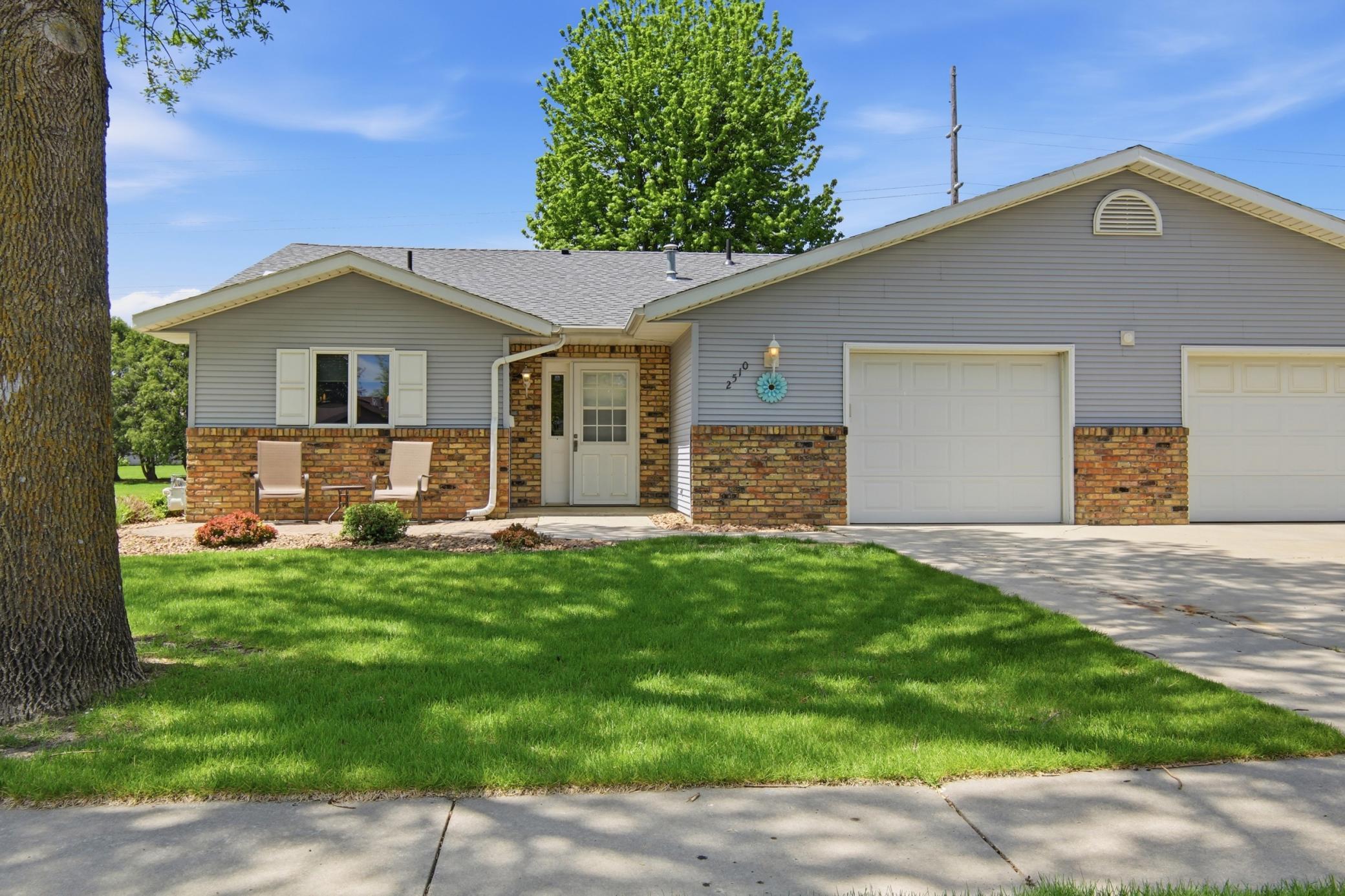 2510 9th Street Southwest Willmar, MN 56201 - Photo 1 of 26
