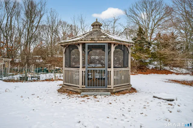 $399,900 | 1 River Street, Stonington, CT 06379