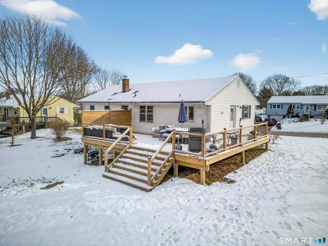 $399,900 | 1 River Street, Stonington, CT 06379